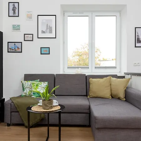 Metro Mlynow Wola Dlugosza By Renters