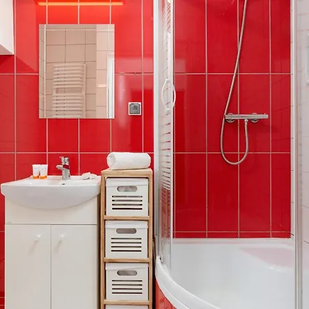 Metro Mlynow Wola Dlugosza By Renters דירה ורשה