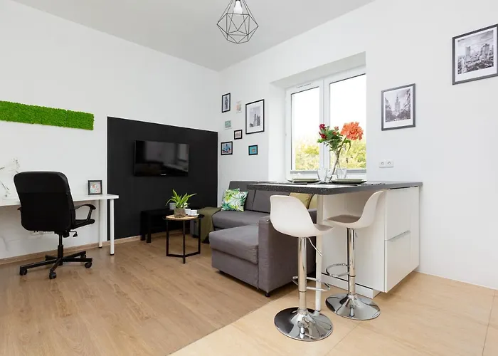 Metro Mlynow Wola Dlugosza By Renters *